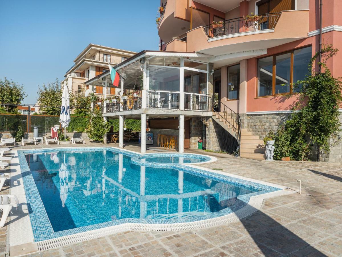 Hotel Fantasy Beach Sveti Vlas Buitenkant foto