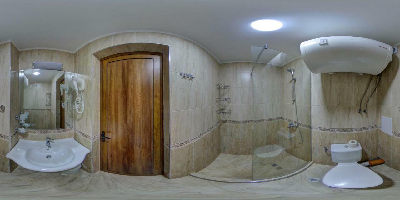 Hotel Fantasy Beach Sveti Vlas Buitenkant foto